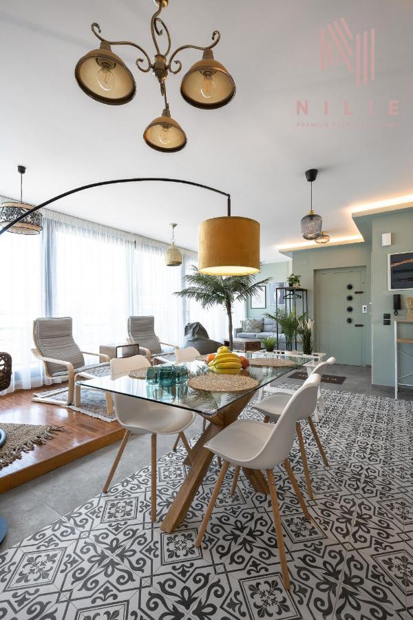 Okto Penthouse, Nilie Hospitality Mgmt Apartment Солун Екстериор снимка