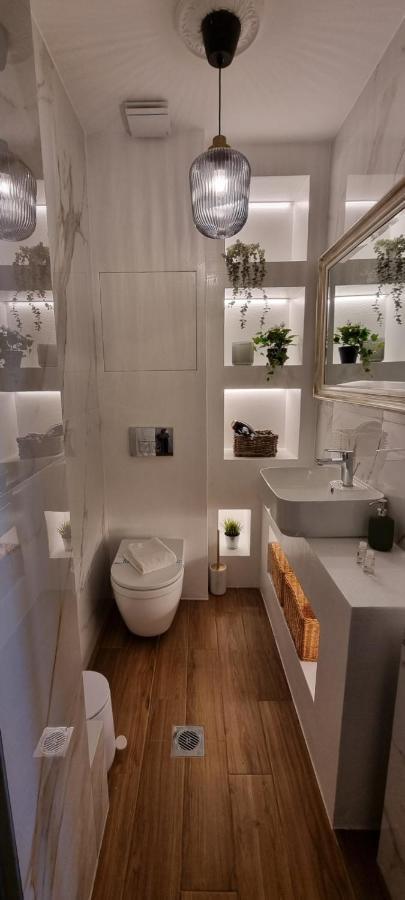 Okto Penthouse, Nilie Hospitality Mgmt Apartment Солун Екстериор снимка